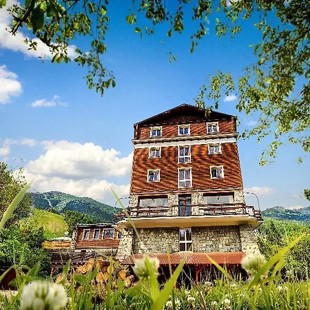 Srdiecko Szálloda 3*